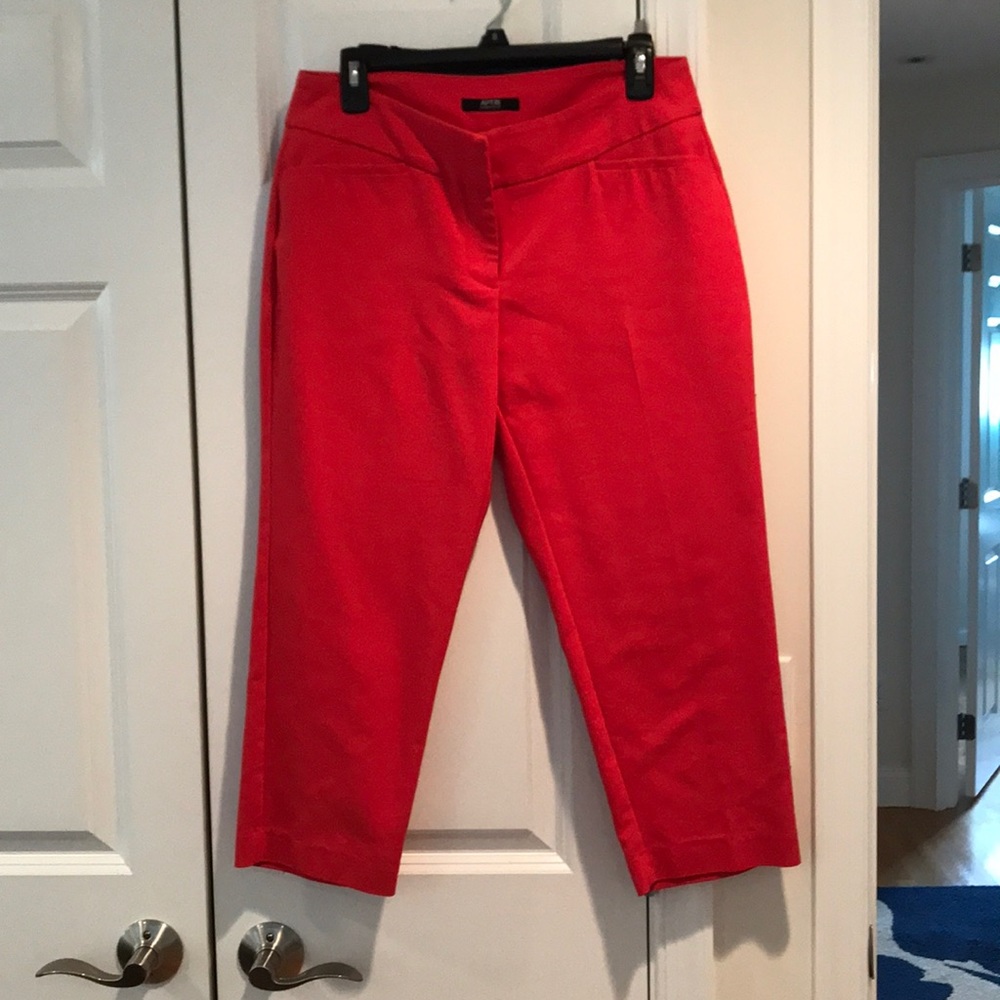 Bright coral pink dress pants. GREAT FOR SPRING!